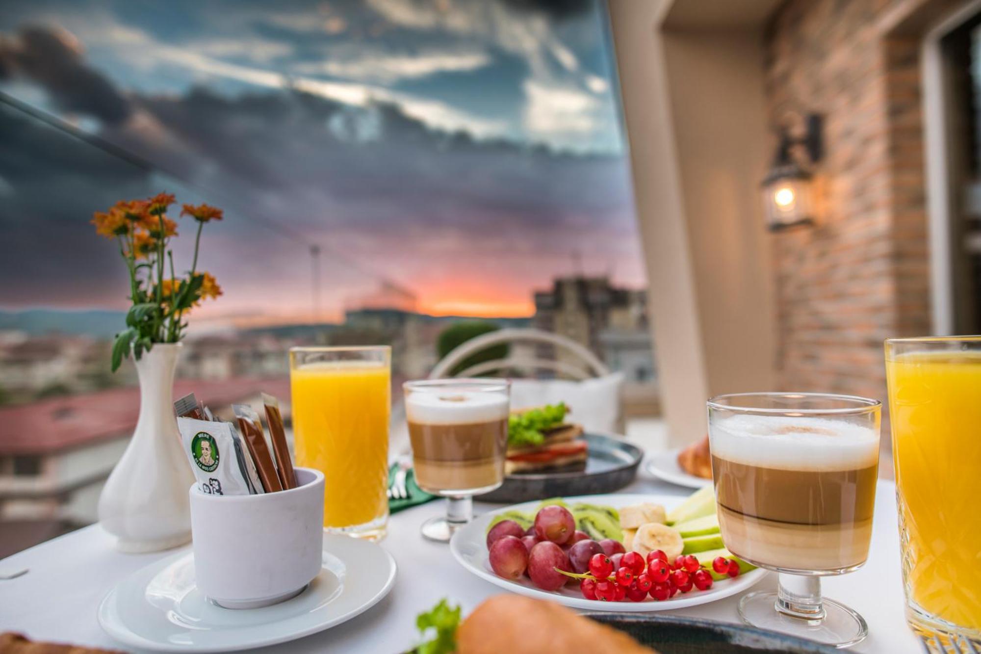 Simfonia Boutique Hotel Râmnicu Vâlcea Extérieur photo